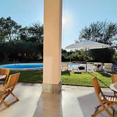 Red Wine Bed and breakfast 4*