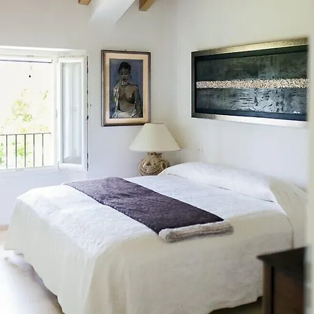 Bed and breakfast Red Wine 4*