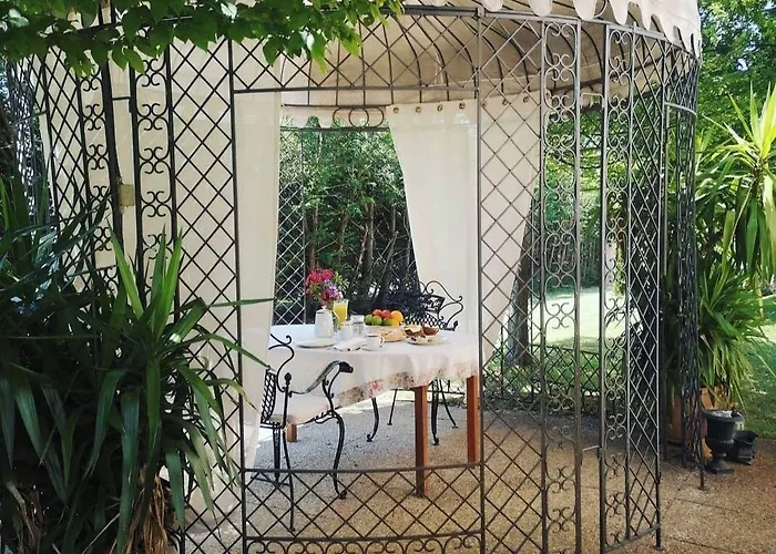 Red Wine Couette-café Castel San Pietro Terme