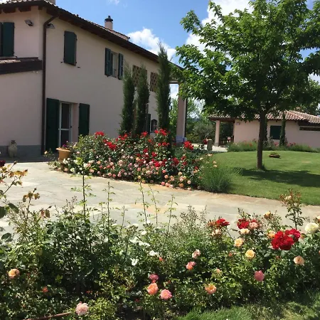 Bed & Breakfast Red Wine