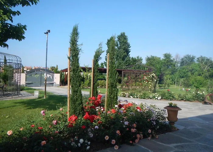 Nocleg ze śniadaniem Red Wine 4*