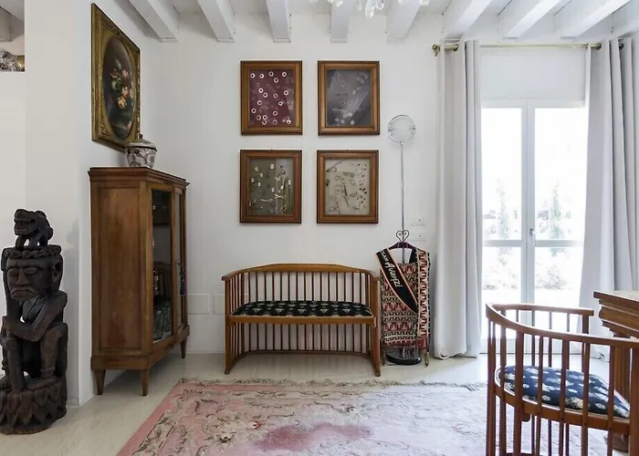 Red Wine Nocleg ze śniadaniem